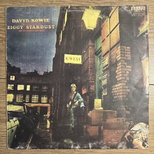 Load image into Gallery viewer, David Bowie - Ziggy Stardust 1972 UK LP RCA VICTOR 1st UK Press 2E/2E EX-/VG+