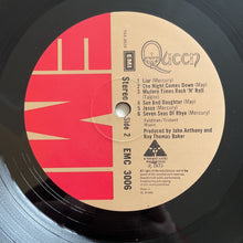 Load image into Gallery viewer, Queen Self Titled Debut Vinyl LP 1st UK Press EMC 3006 EX/EX -3U/-3U Huggypoo