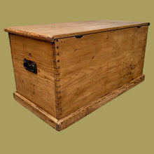 Load image into Gallery viewer, Beautiful Antique Rustic Stripped Pine Blanket Box Chest Trunk