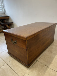 Large Victorian Camphor Wood Blanket Box Chest Trunk Coffee Table