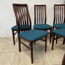 Load image into Gallery viewer, Set Of 6x Danish Modern Kai Kristiansen Model 170 Chairs Schou Andersen Rosewood