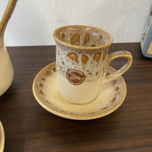 Load image into Gallery viewer, Mid Century Fosters Honeycomb Blonde Part Coffee Set Pot Cups Jug Etc