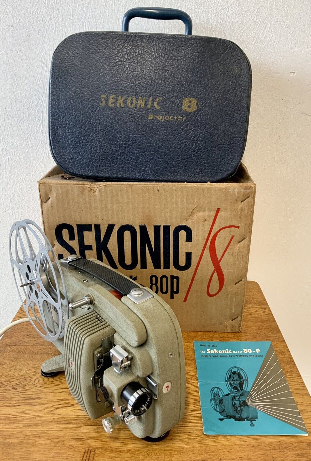 SEKONIC Model 80P / 8MM Film Projector Japan w/ Case -Works