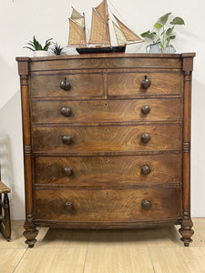 Large Antique Victorian 2 Over 4 Flame Mahogany Bow Fronted Chest Of Drawers