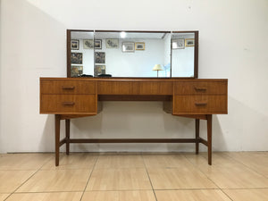 Superb Mid Century 1960s Teak Dressing Table/Desk “Vespa” By Gimson And Slater.