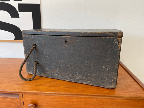 Vintage Wooden Pine Ammo Box Chest With Rope Handle.