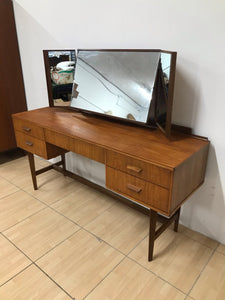 Superb Mid Century 1960s Teak Dressing Table/Desk “Vespa” By Gimson And Slater.