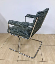 Load image into Gallery viewer, Vintage Mid Century/Art Deco Tubular Chrome Lounge Chair.