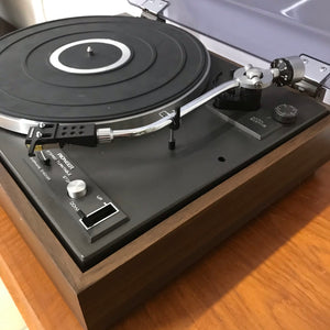 Stunning Vintage Pioneer PL-15D Belt Drive Turntable.