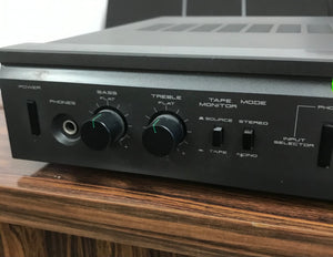 Superb Vintage AKAI AM-U11 Intergrated Amplifier Seperate Made In Japan.